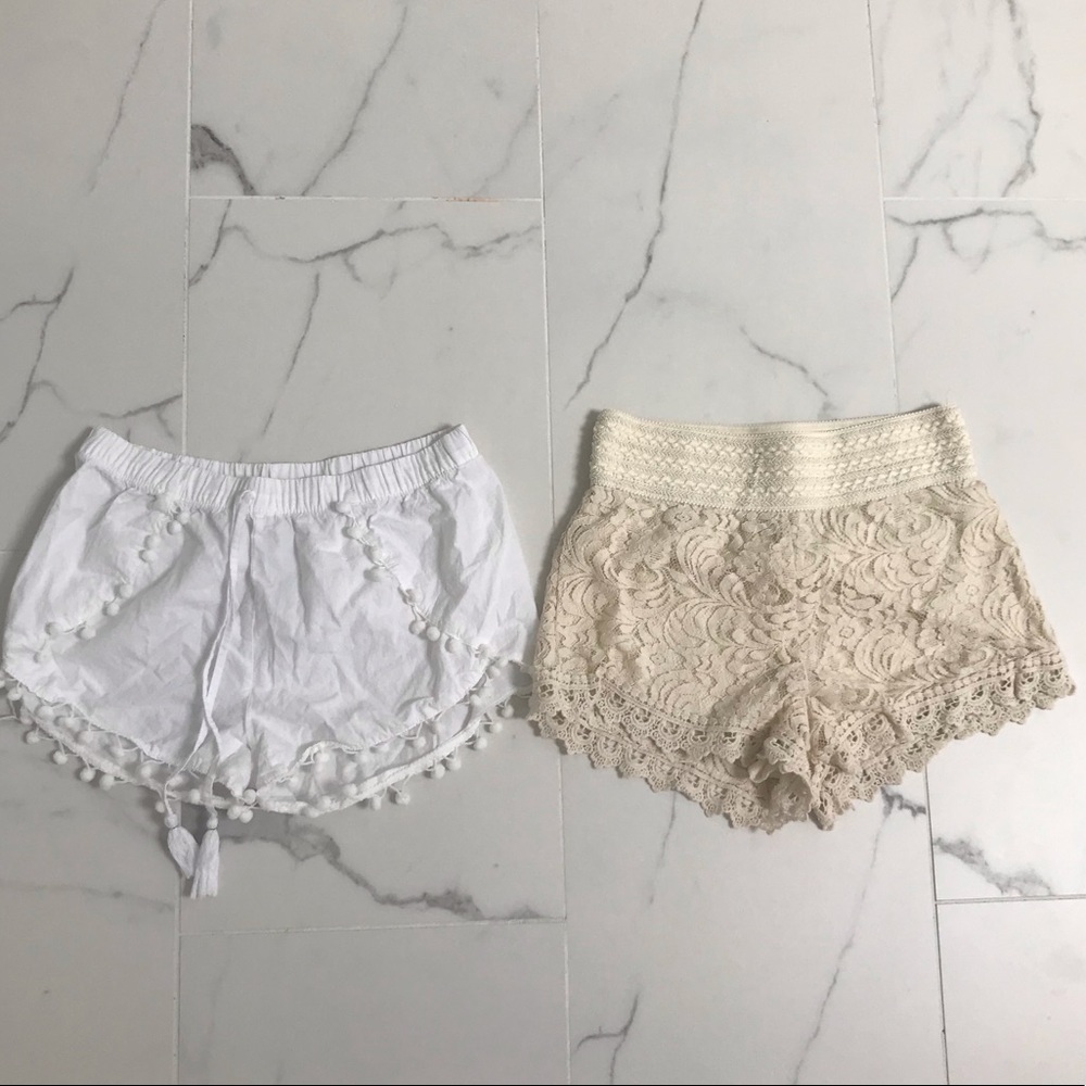 White Shorts pair small